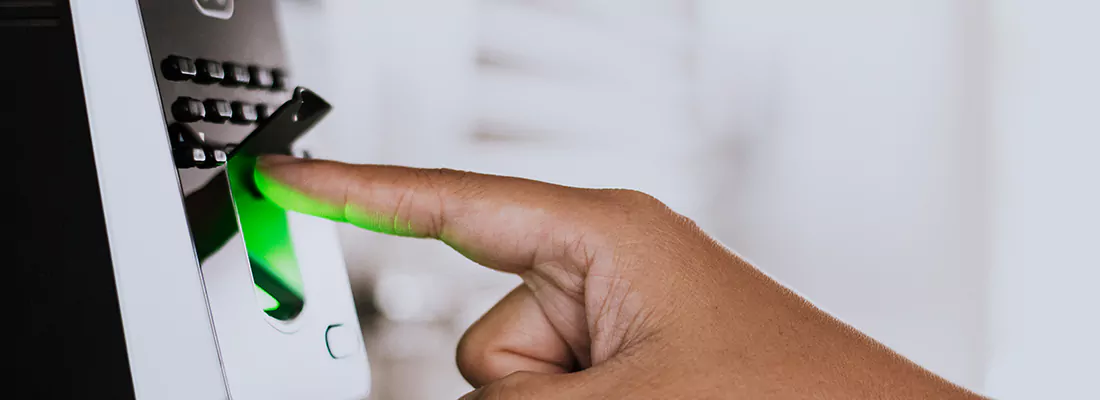 Smart Gate Locks with Remote Access Features in Holiday, FL